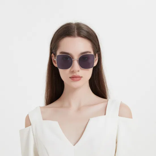 2023 Gafas de sol elegantes del marco grande de la buena calidad del metal del diseño para las mujeres de los hombres
